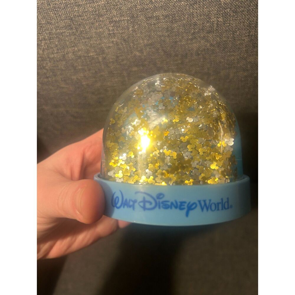Walt Disney World Tinker Bell Snow Globe Pixie Dust Blue Base Mickey Mouse